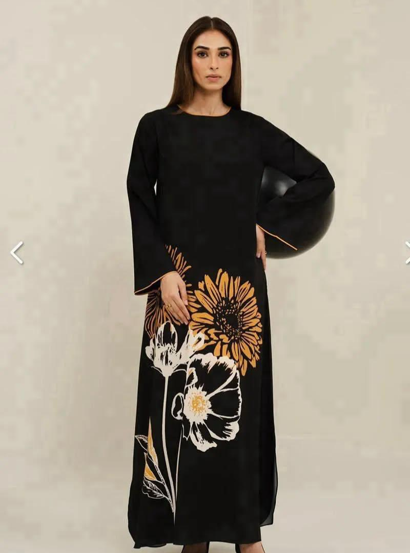 1 Printed Dress - Image 1